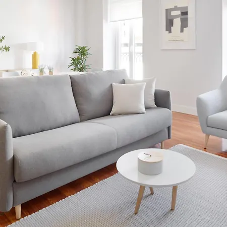 Petit Casino By Feelfreerentals *